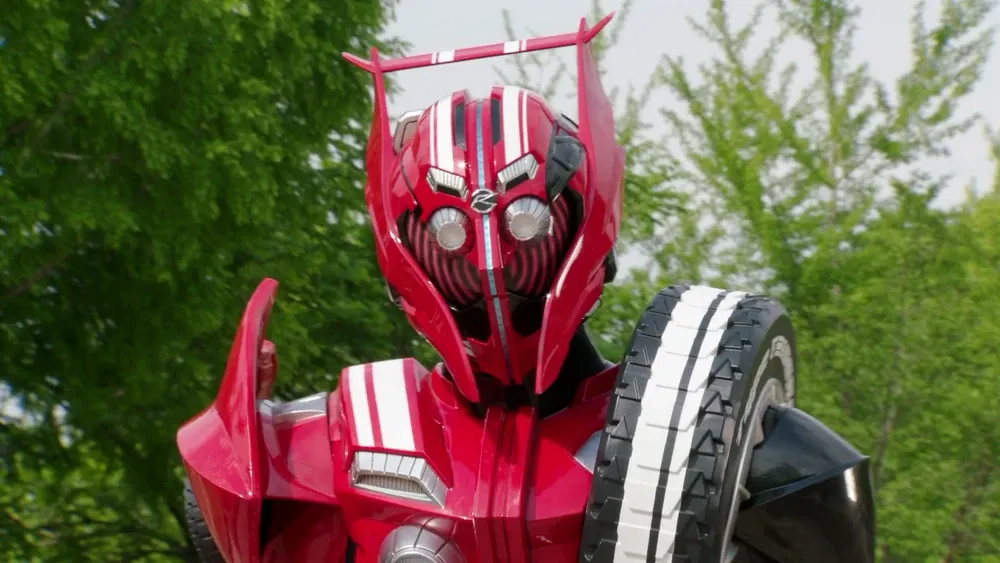 16_Kamen_Rider_Drive